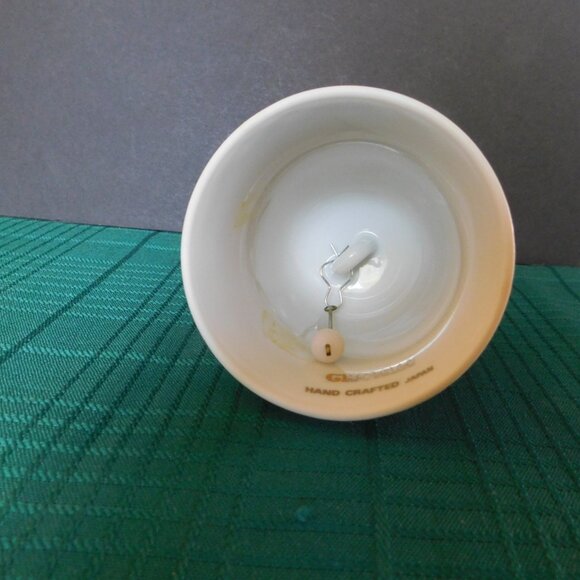 Chokin 5 inch Hummingbird rust yellow floral bell near mint condition - Picture 4 of 6